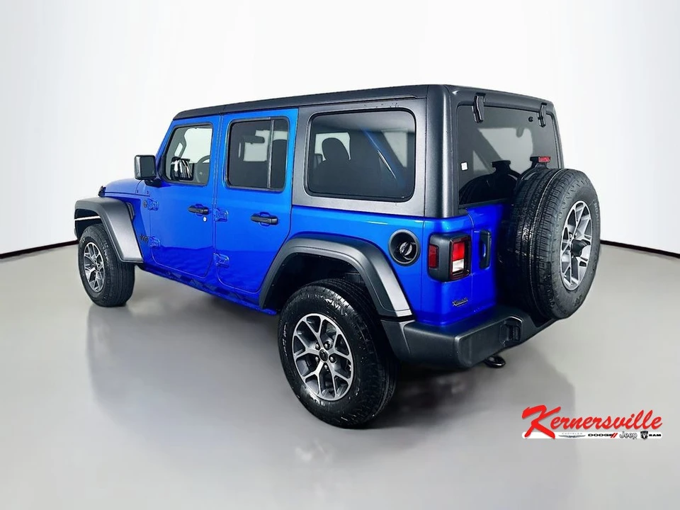 2026 Jeep JL Wrangler - Image 5 of 12
