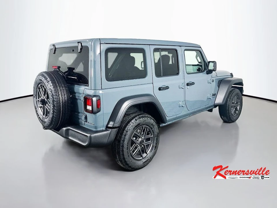 2026 Jeep JL Wrangler - Image 7 of 12