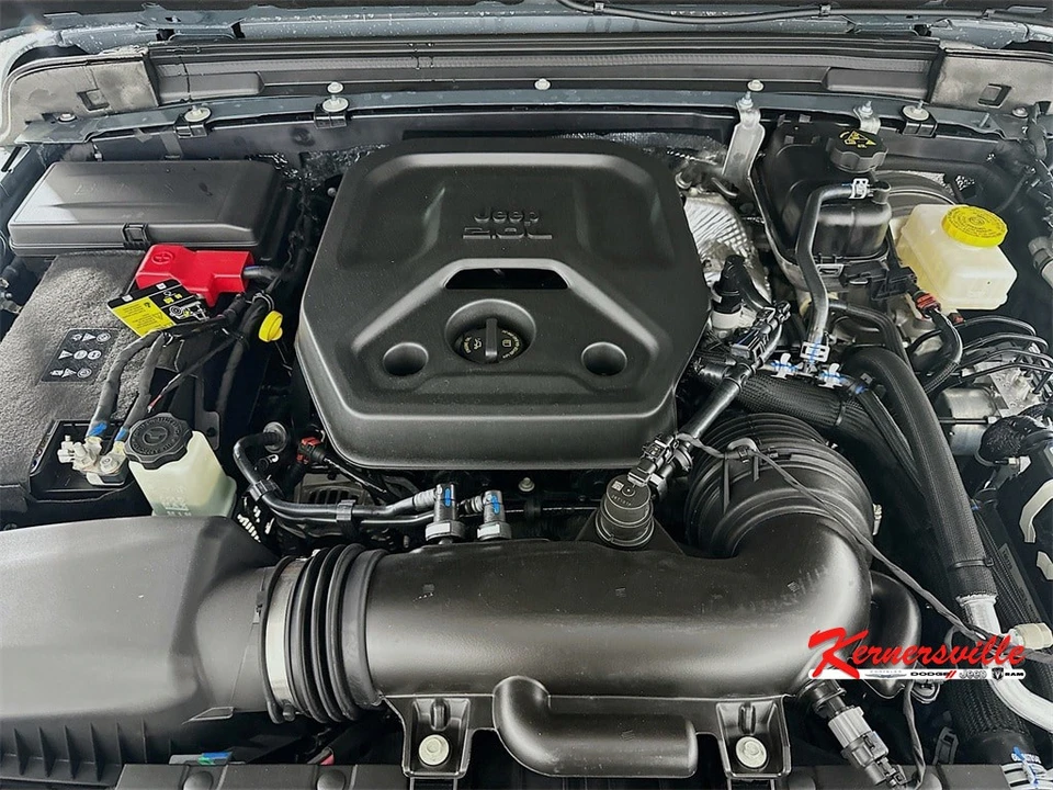 2026 Jeep JL Wrangler - Image 18 of 21