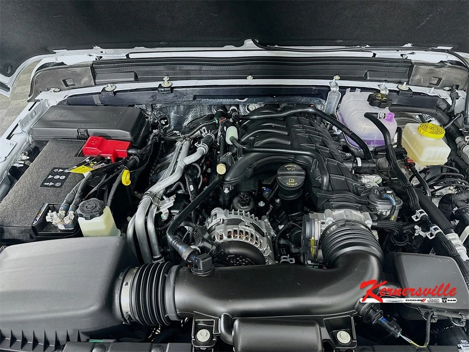2026 Jeep JL Wrangler - Image 16 of 19