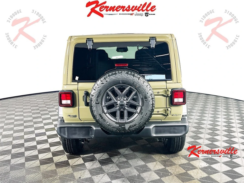 2026 Jeep JL Wrangler - Image 6 of 21