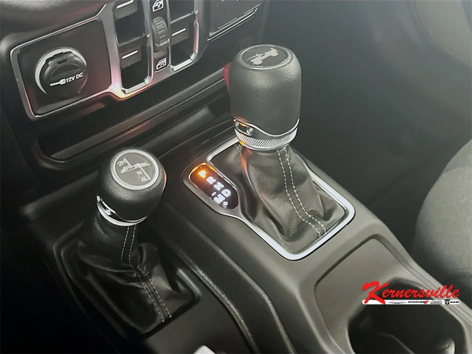 2026 Jeep JL Wrangler - Image 12 of 21