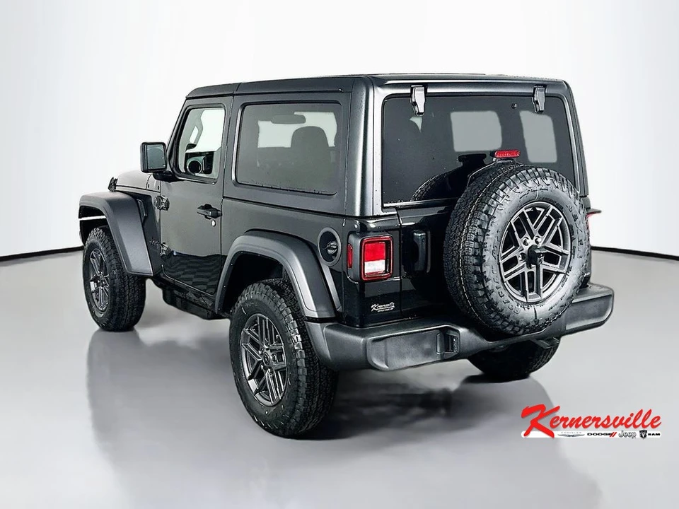 2026 Jeep JL Wrangler - Image 5 of 12