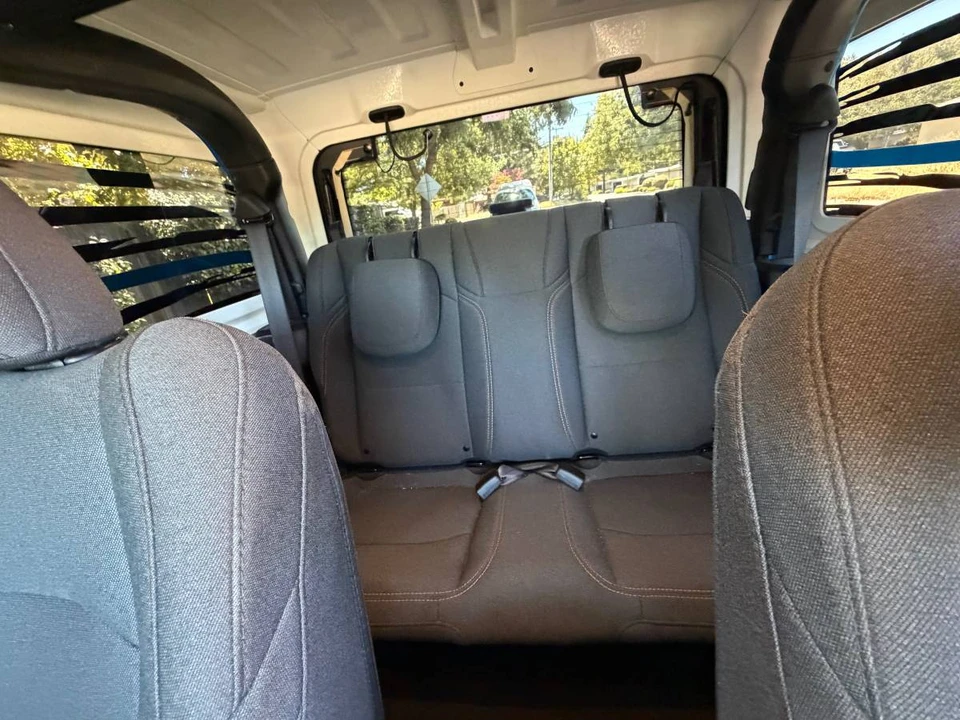 2026 Jeep JL Wrangler - Image 14 of 15