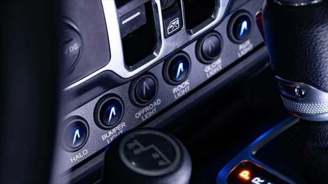 2026 Jeep JL Wrangler - Image 21 of 22