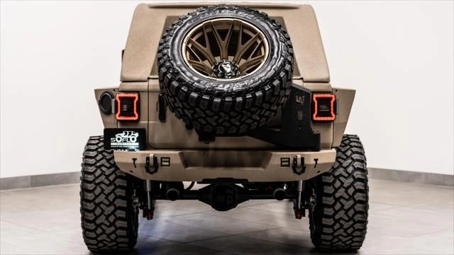 2026 Jeep JL Wrangler - Image 11 of 31