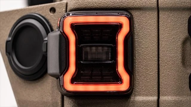 2026 Jeep JL Wrangler - Image 13 of 31