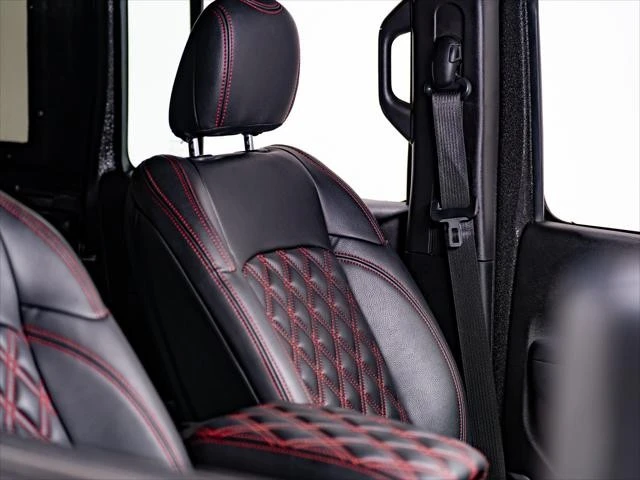2026 Jeep JL Wrangler - Image 28 of 31
