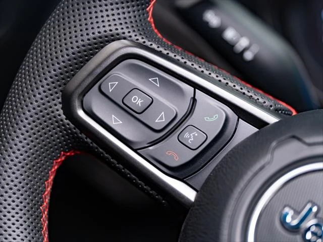 2026 Jeep JL Wrangler - Image 17 of 31