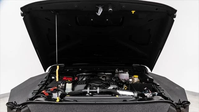 2026 Jeep JL Wrangler - Image 5 of 31