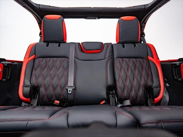 2026 Jeep JL Wrangler - Image 24 of 31