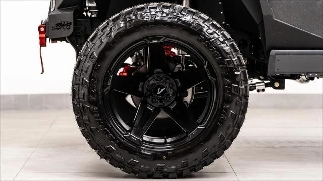 2026 Jeep JL Wrangler - Image 21 of 31
