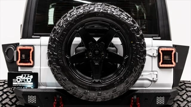 2026 Jeep JL Wrangler - Image 13 of 31