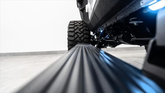 2026 Jeep JL Wrangler - Image 11 of 21