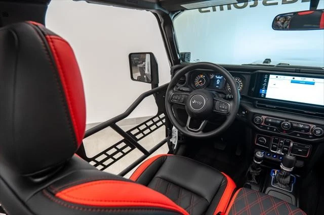 2026 Jeep JL Wrangler - Image 24 of 31