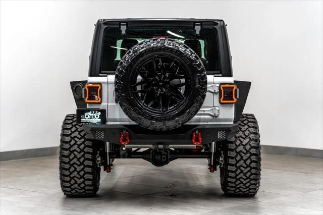 2026 Jeep JL Wrangler - Image 9 of 31