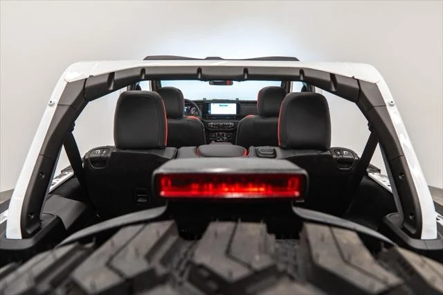 2026 Jeep JL Wrangler - Image 27 of 31