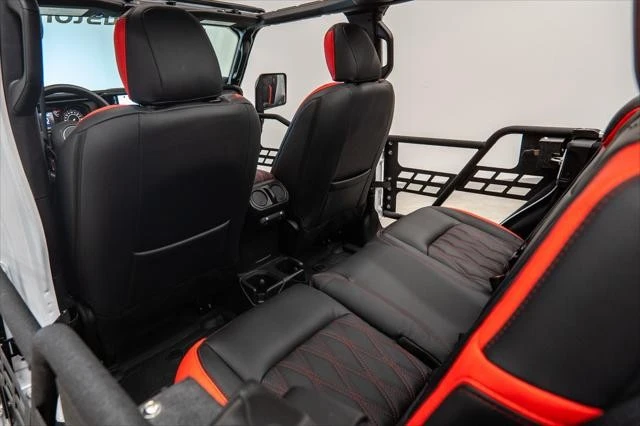 2026 Jeep JL Wrangler - Image 28 of 31