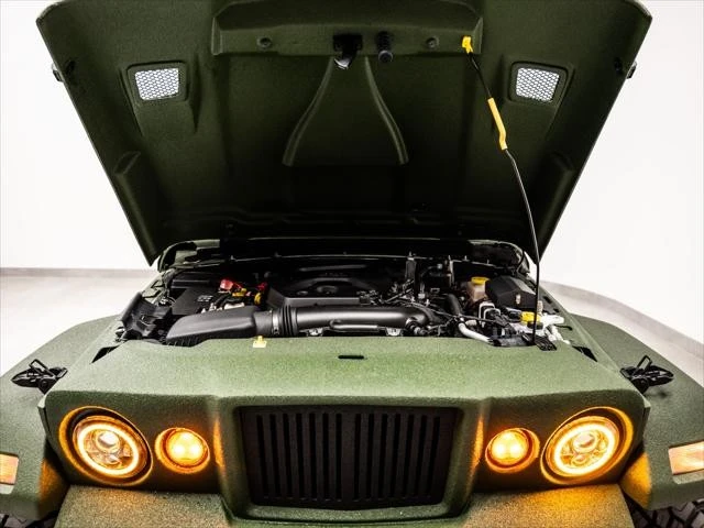 2026 Jeep JL Wrangler - Image 22 of 31