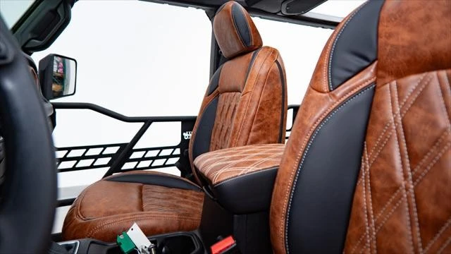 2026 Jeep JL Wrangler - Image 17 of 31