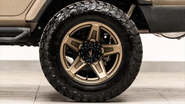 2026 Jeep JL Wrangler - Image 12 of 21
