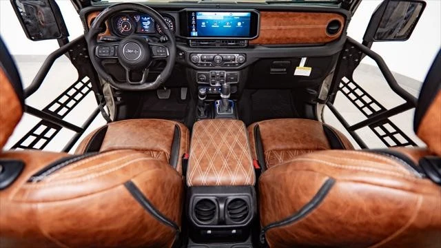 2026 Jeep JL Wrangler - Image 2 of 31