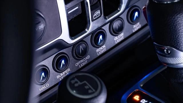 2026 Jeep JL Wrangler - Image 18 of 24