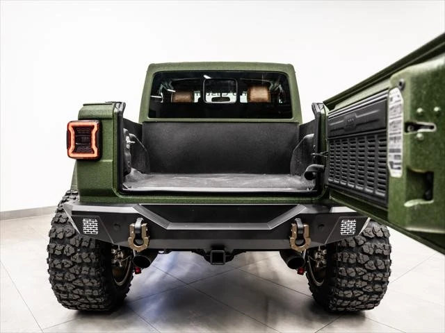 2026 Jeep Wrangler - Image 16 of 31