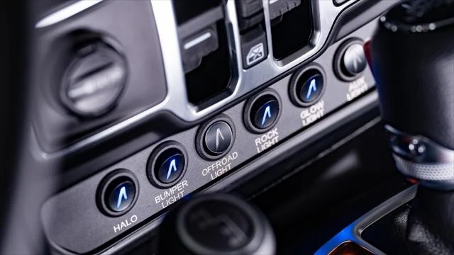2026 Jeep JL Wrangler - Image 31 of 31