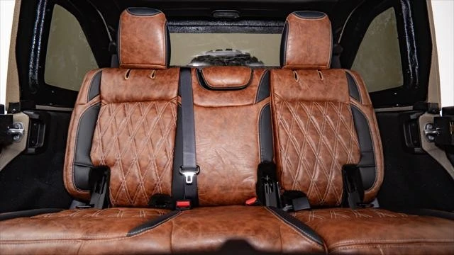 2026 Jeep JL Wrangler - Image 20 of 31