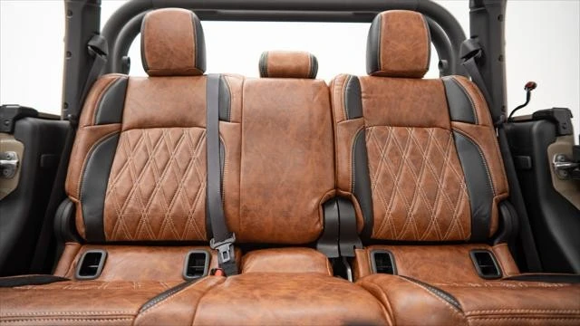 2026 Jeep JL Wrangler - Image 20 of 21