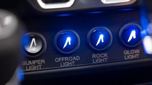 2026 Jeep JL Wrangler - Image 23 of 23
