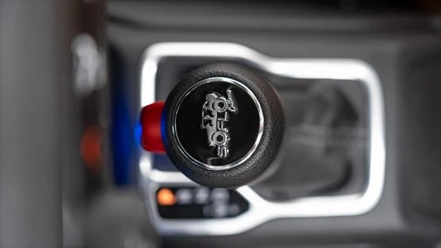 2026 Jeep JL Wrangler - Image 22 of 23