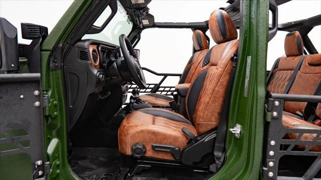 2026 Jeep JL Wrangler - Image 20 of 31