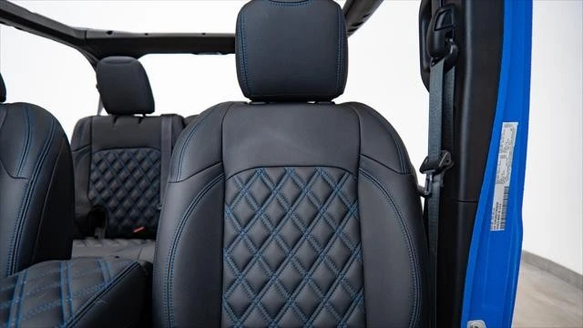 2026 Jeep JL Wrangler - Image 15 of 21