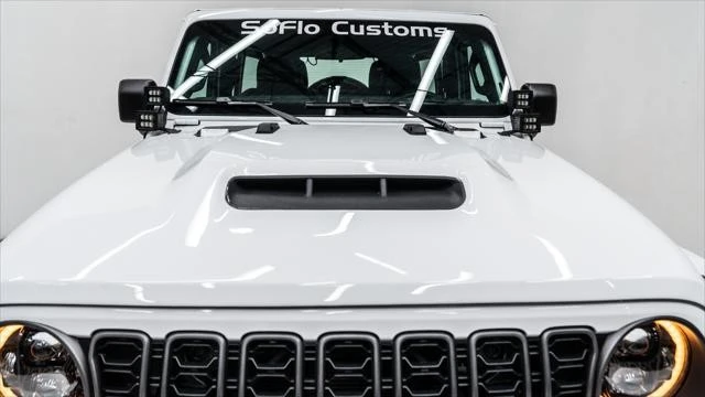 2026 Jeep JL Wrangler - Image 20 of 21