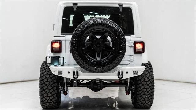 2026 Jeep JL Wrangler - Image 9 of 21
