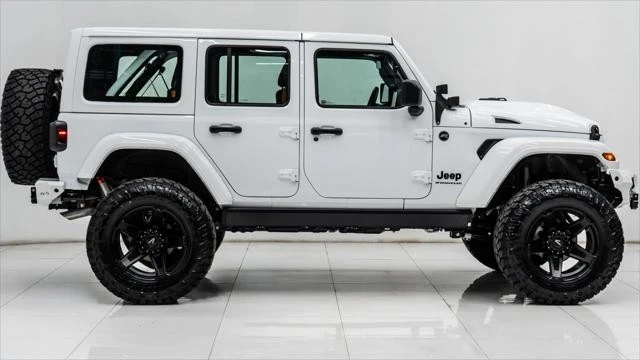 2026 Jeep JL Wrangler - Image 7 of 21