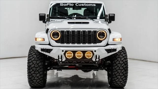 2026 Jeep JL Wrangler - Image 19 of 21