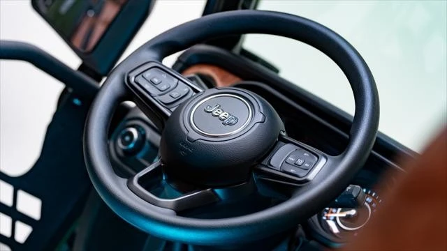 2026 Jeep JL Wrangler - Image 21 of 21