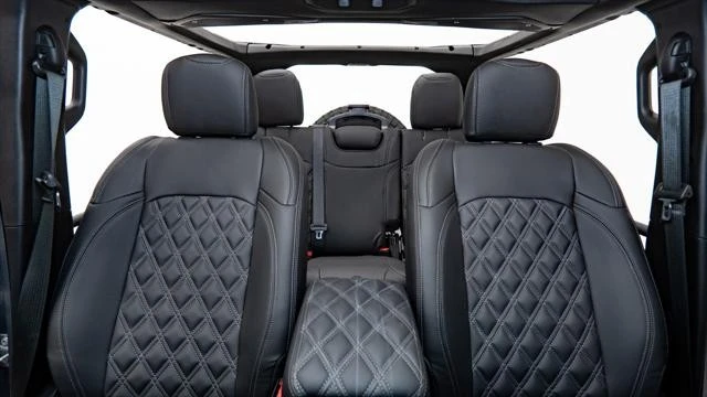 2026 Jeep JL Wrangler - Image 4 of 31