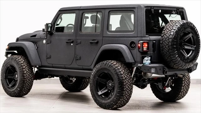 2026 Jeep JL Wrangler - Image 9 of 31