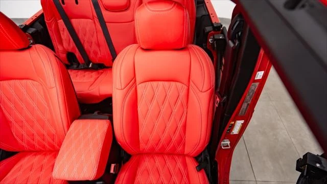 2026 Jeep JL Wrangler - Image 21 of 31