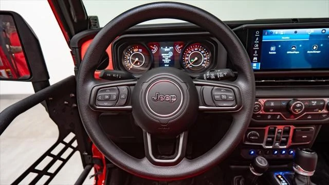 2026 Jeep JL Wrangler - Image 21 of 31