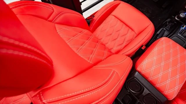 2026 Jeep JL Wrangler - Image 19 of 31