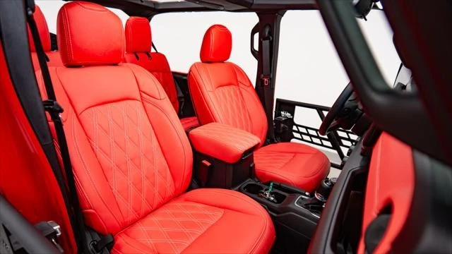 2026 Jeep JL Wrangler - Image 19 of 31