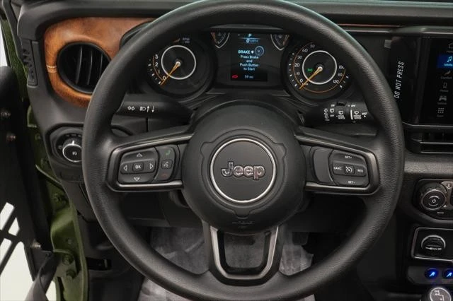 2026 Jeep - Image 2 of 31