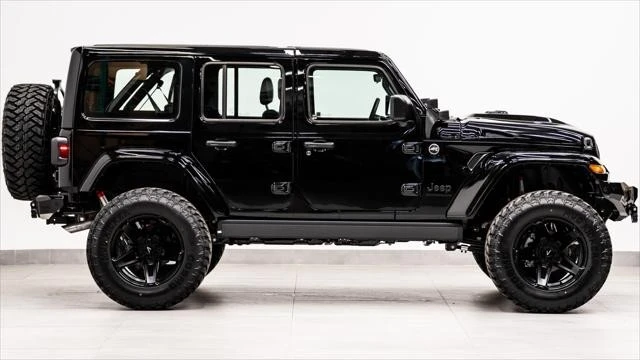 2026 Jeep JL Wrangler - Image 10 of 31