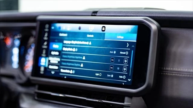 2026 Jeep JL Wrangler - Image 20 of 21