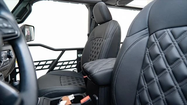 2026 Jeep JL Wrangler - Image 27 of 31